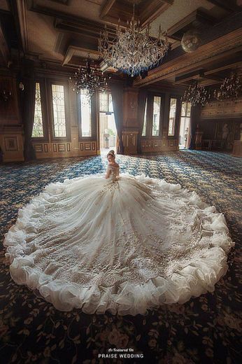 O maior vestido de casamento 💒😮