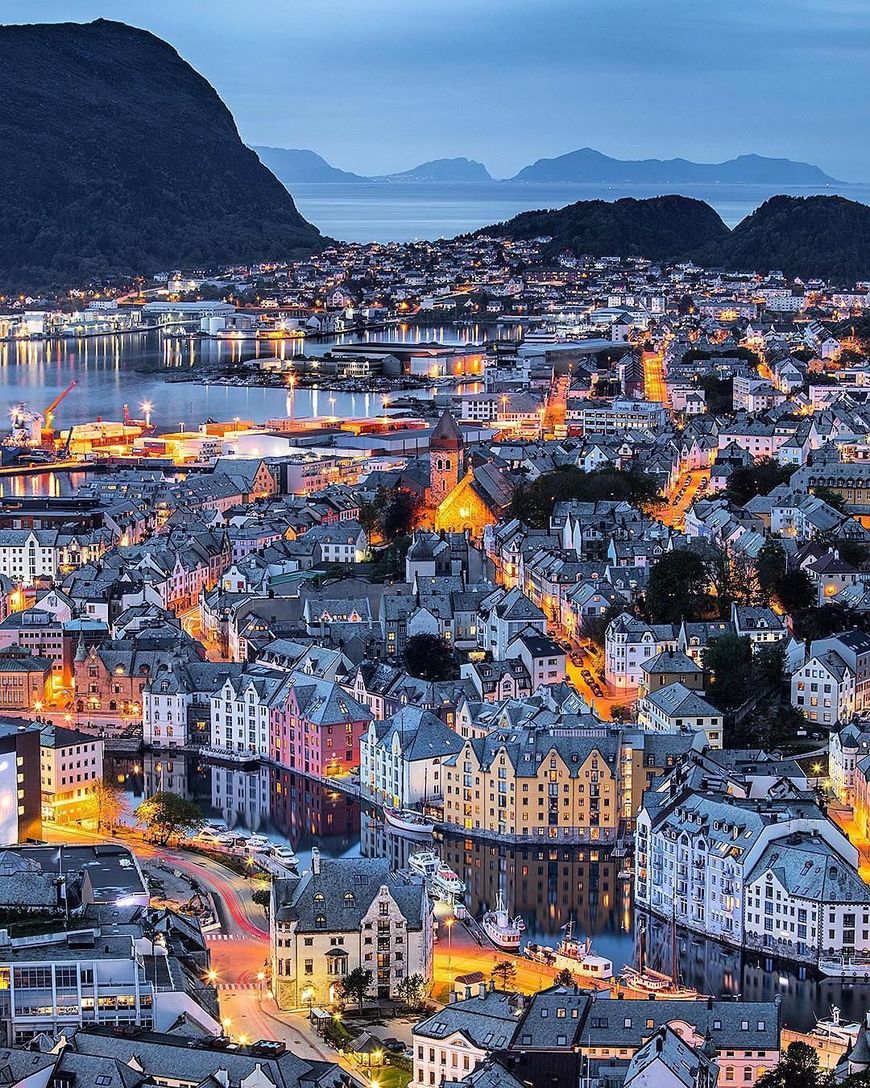 Lugar Ålesund