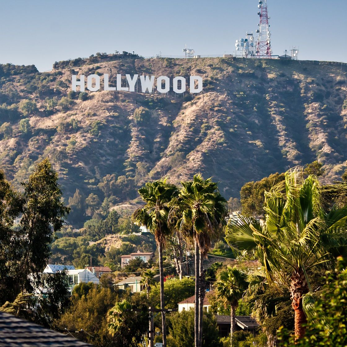 Place Hollywood Sign