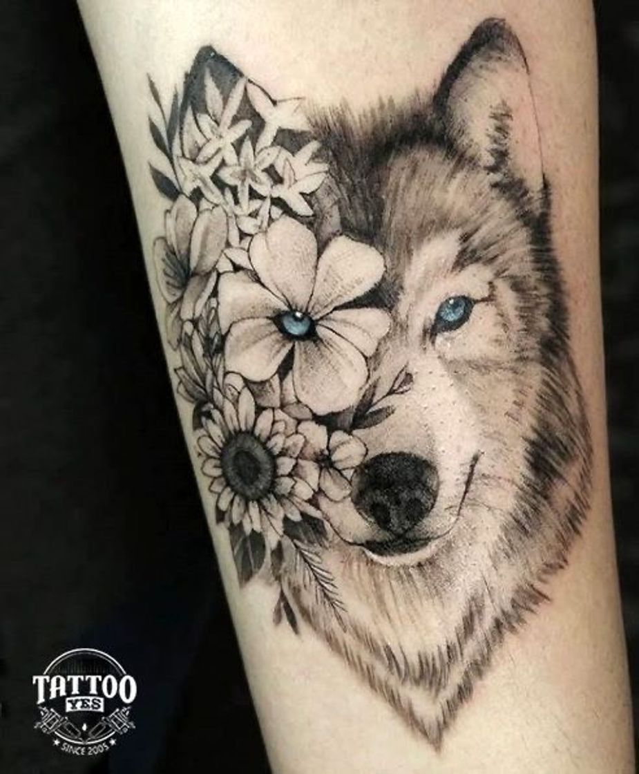 Fashion Tatuagem lobo floral 😍