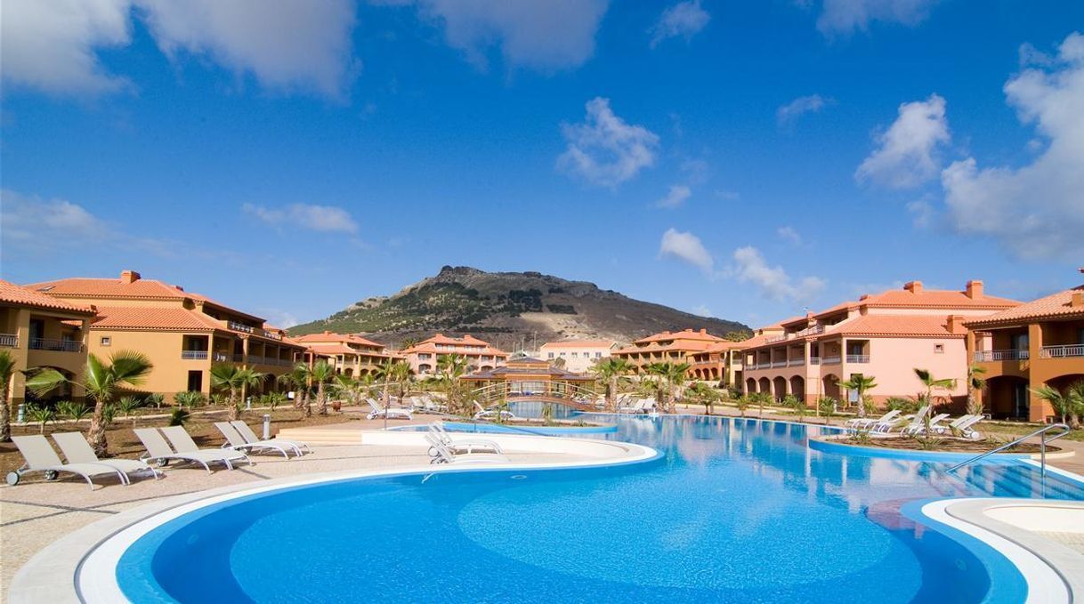 Lugar HOTEL PORTO SANTO & SPA