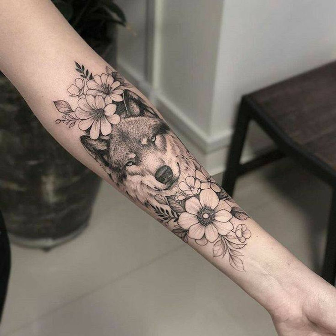 Fashion Inspirações de tatuagem feminina 