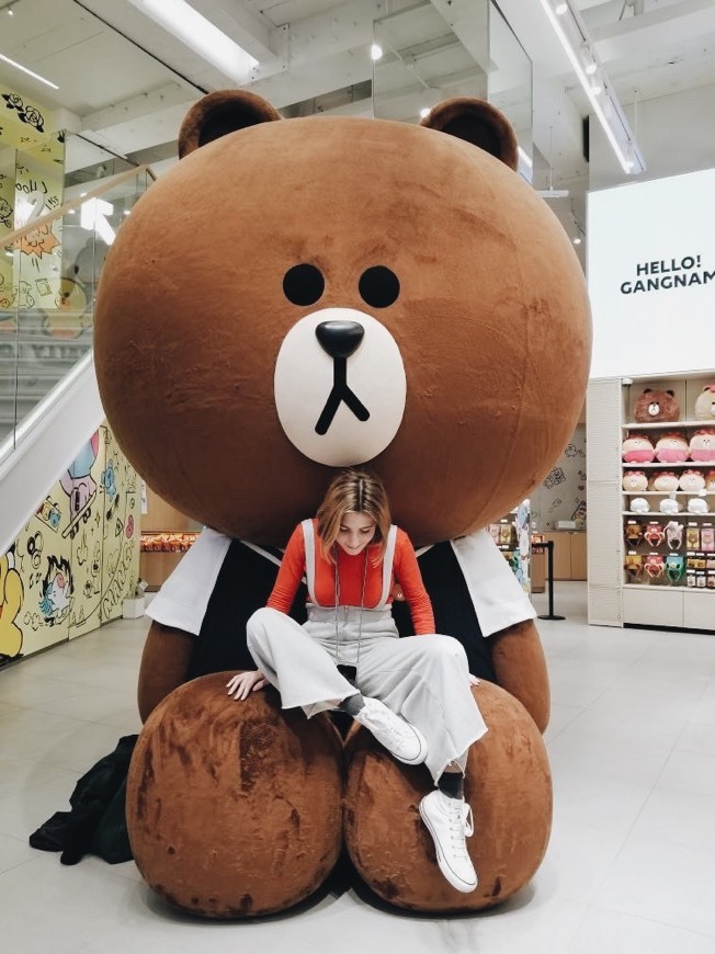 Place LINE FRIENDS Store