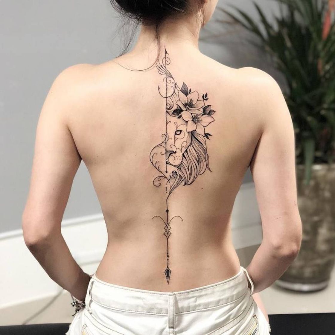 Moda Tatoo leão 