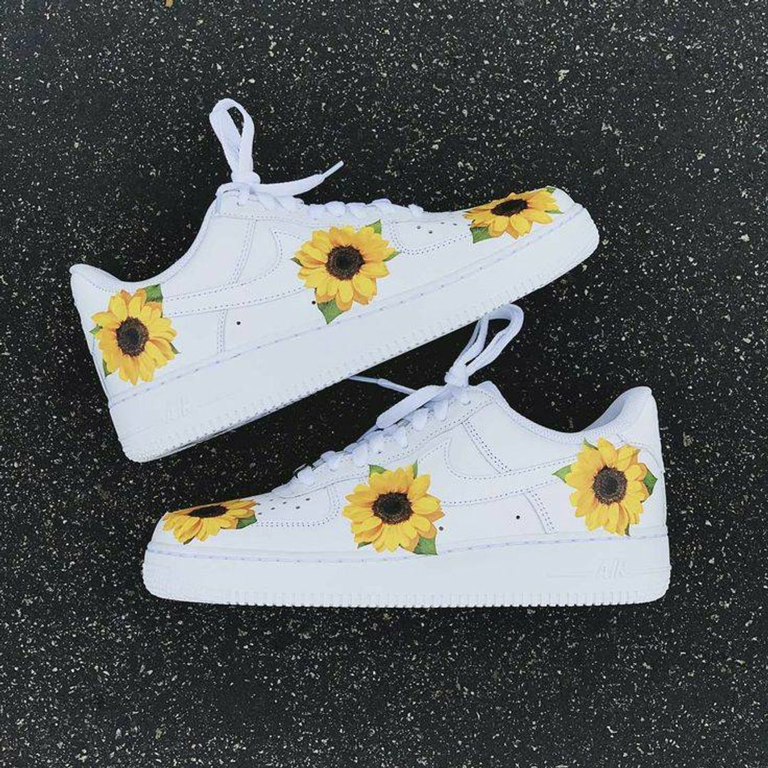 Moda Nike shoes 🌻💭