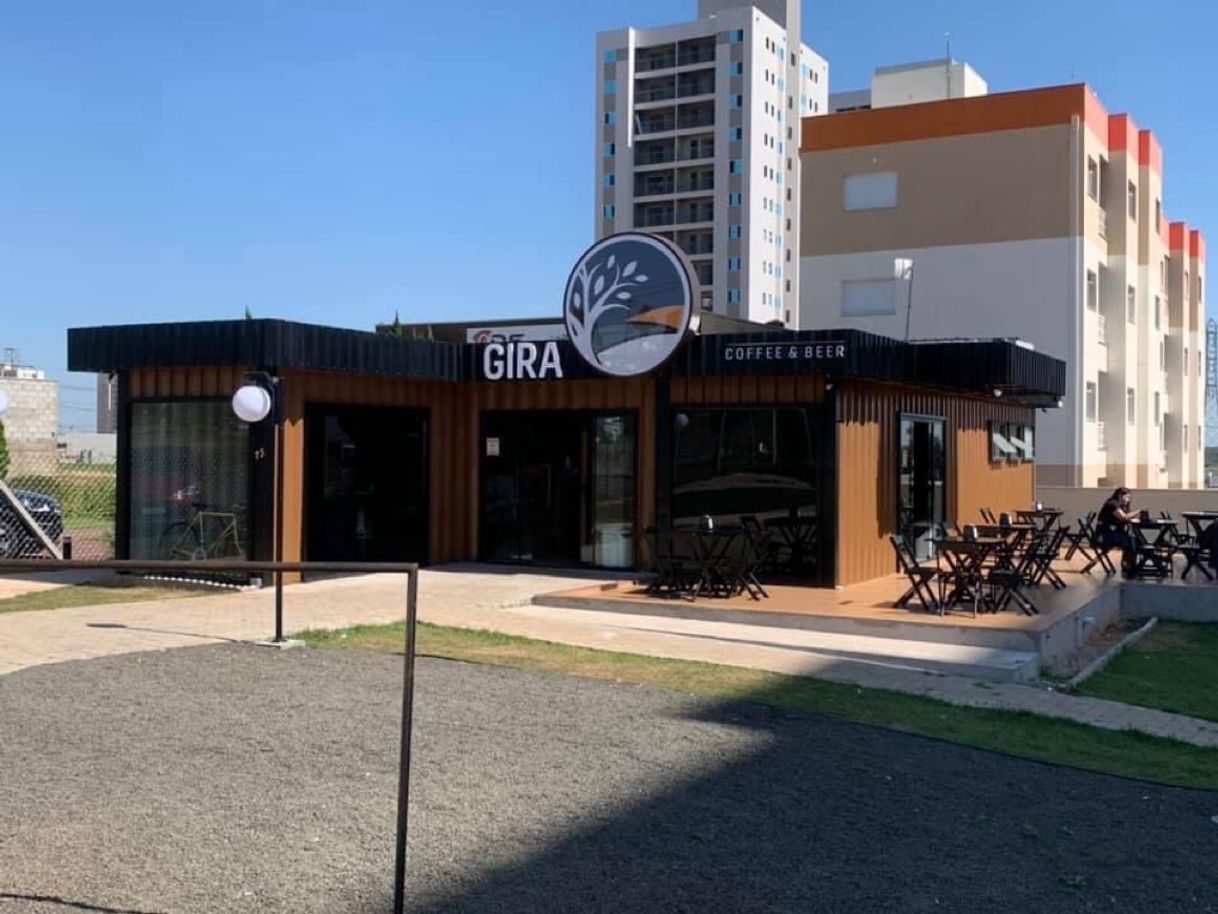 Restaurants GIRA COFFEE & BEER