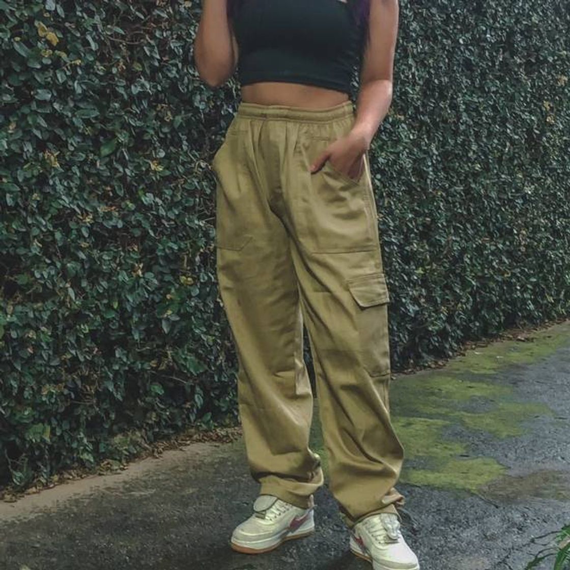 Fashion calça cargo kaki