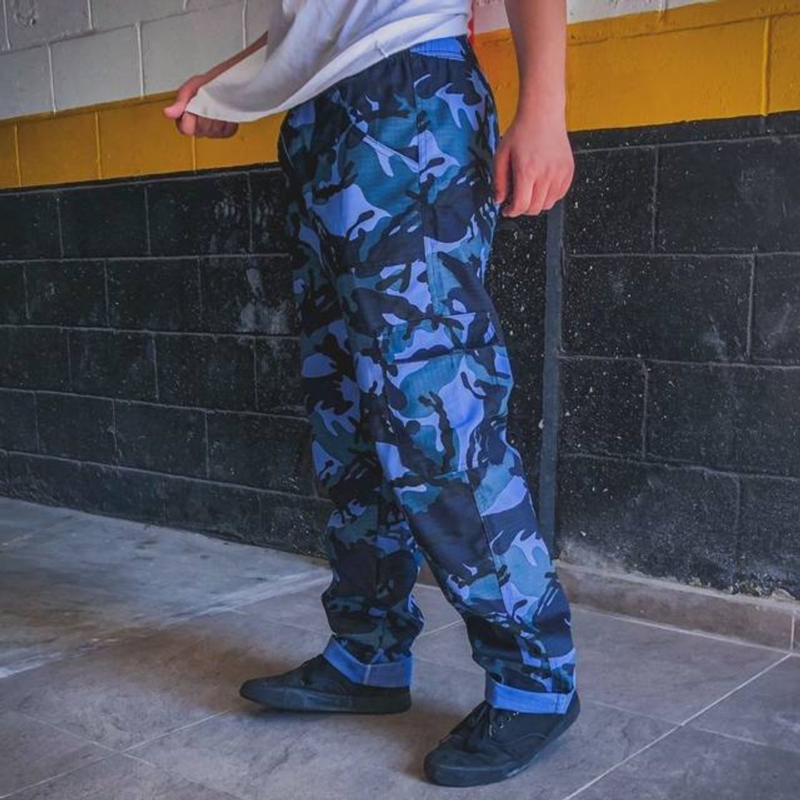 Fashion Calça cargo camuflada azul