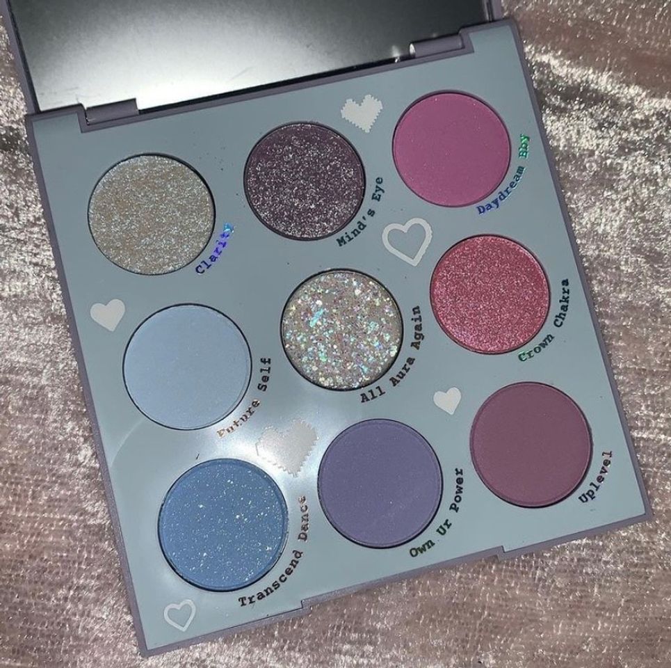 Moda In a trance shadow palette 