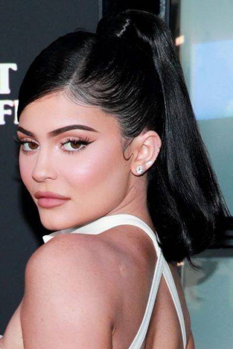 Fashion Kylie Jenner hairstyle