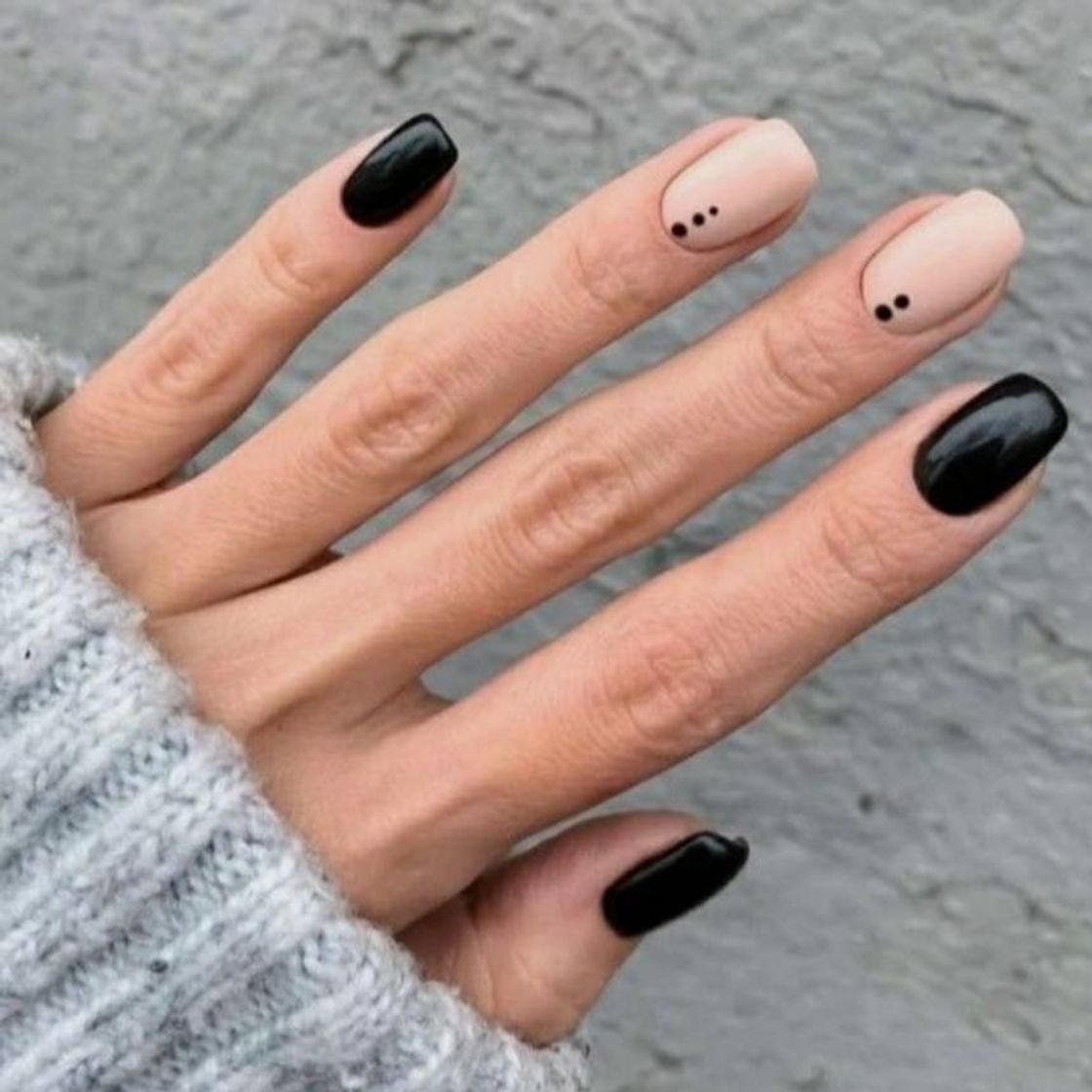 Moda Unhas minimalistas