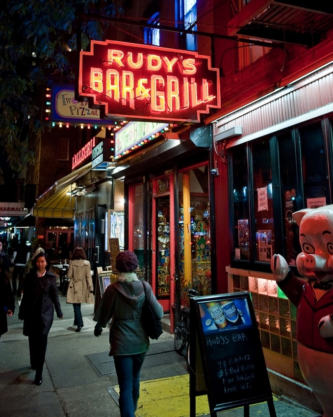 Restaurantes Rudy's Bar