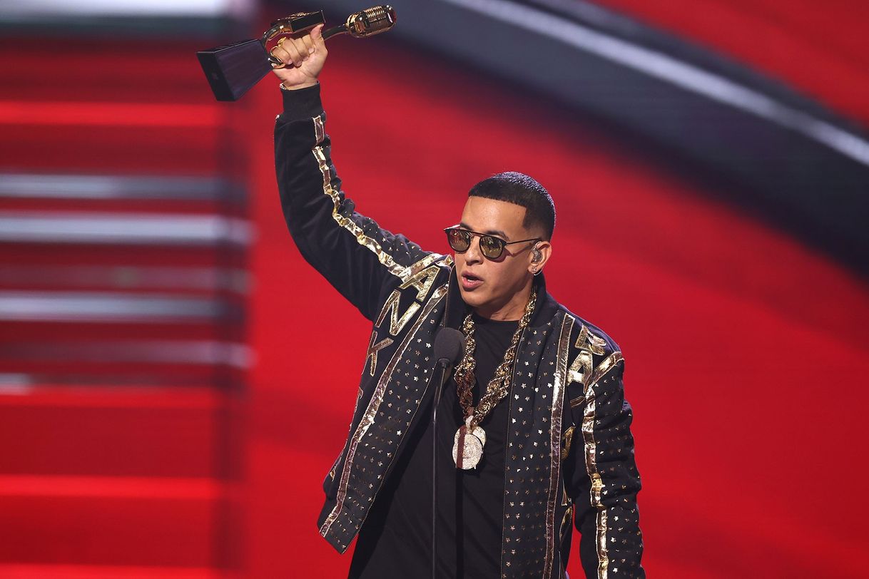 Social Daddy yankee