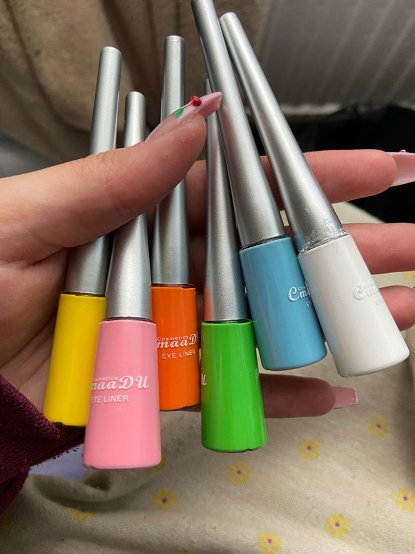 Product Eyeliners de colores líquidos