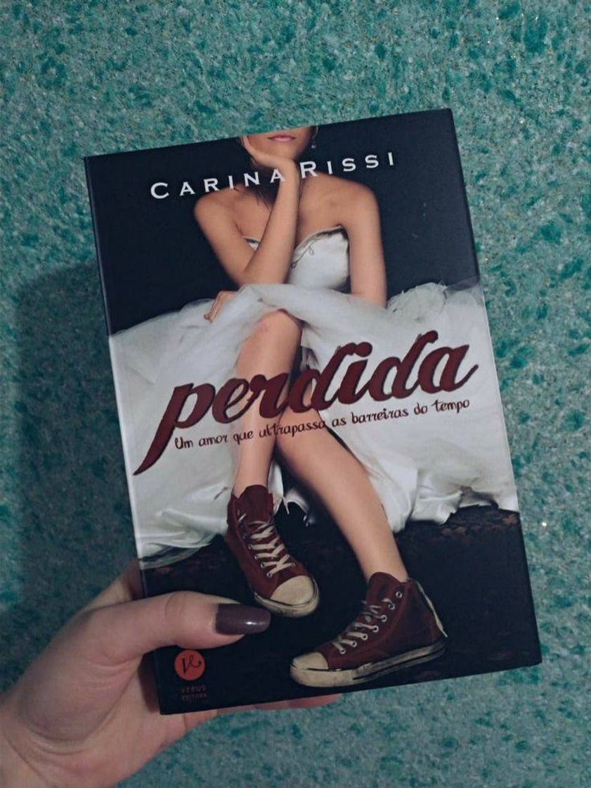 Moda Livro: Perdida - Carina Rissi