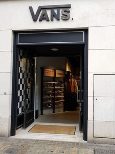 VANS Store Valencia