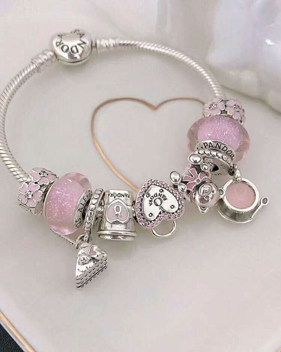 PANDORA 