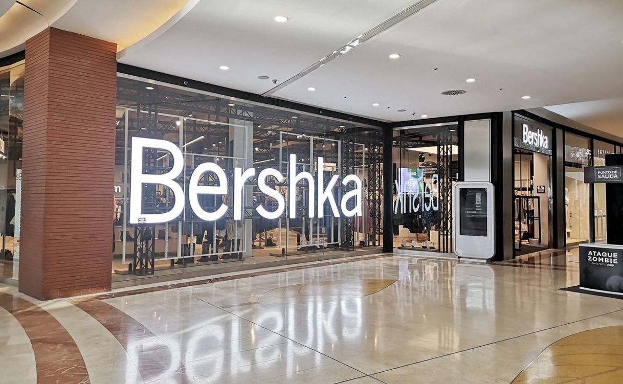 Lugar Bershka