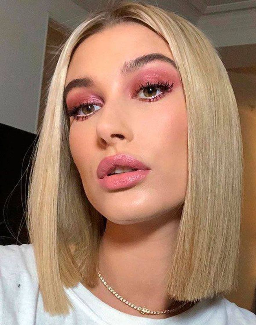 Moda Make hailey bieber 👱‍♀️👄