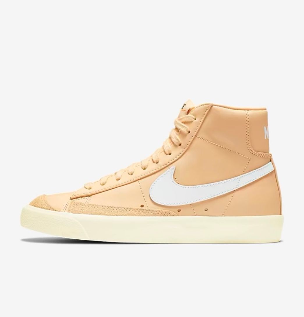 Social Nike blazer