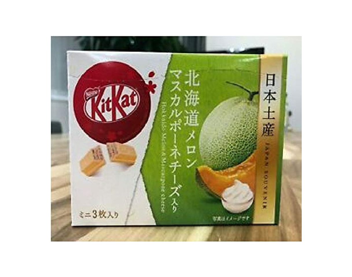 Social Nestle Japan kitkat japonés kit kat Japanese chocolate Airport Limited Edition Hokkaido Melon Mascarpone cheese 3pcs minibars Made in Japan gift souvenir