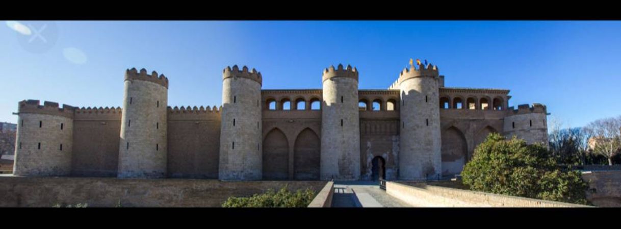 Place Palacio De La Aljafería