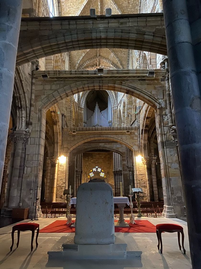 Lugar Iglesia de Santa María de la Asunción