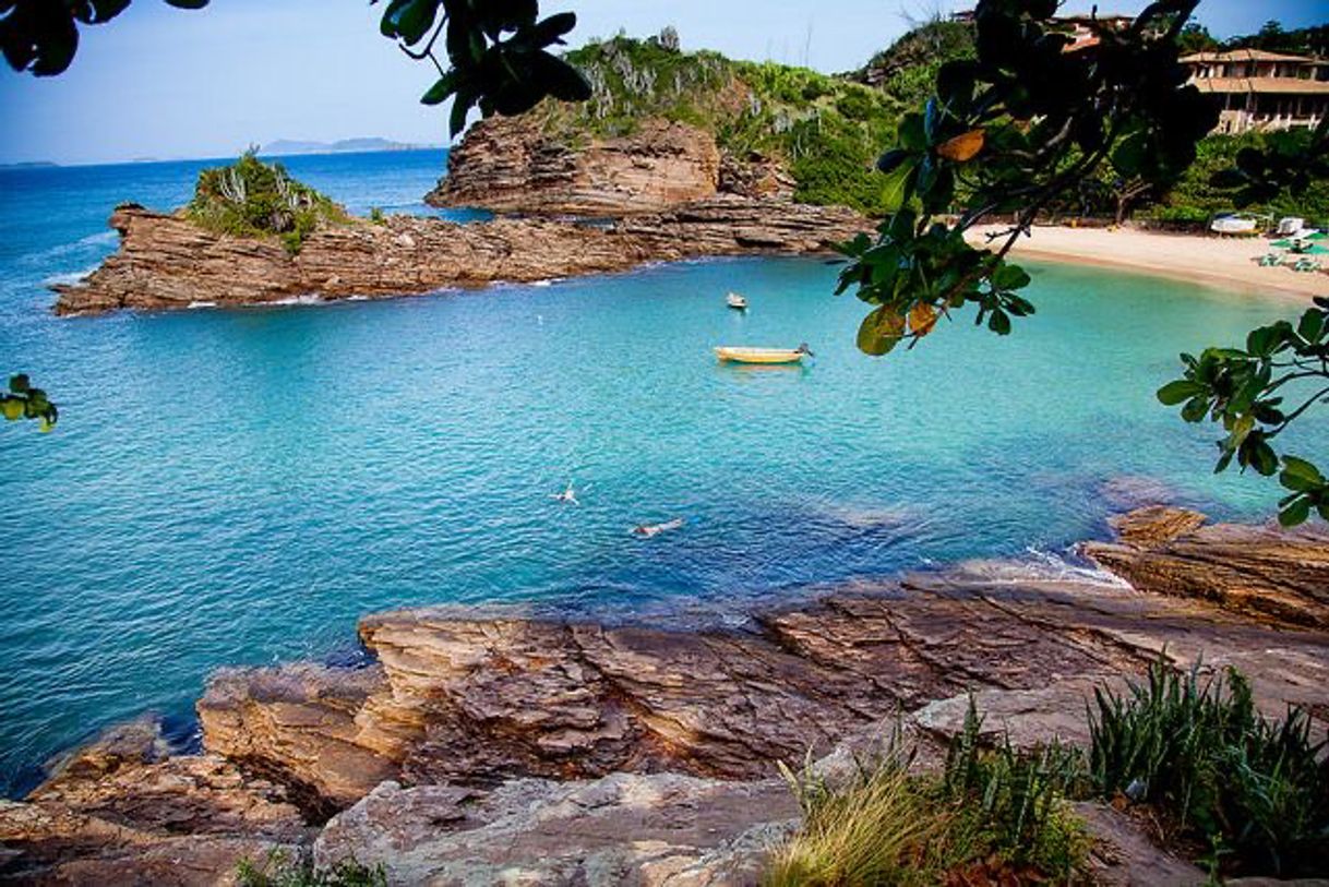 Place Praia da Ferradurinha