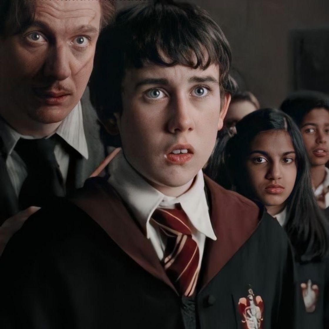 Moda Neville Longbottom