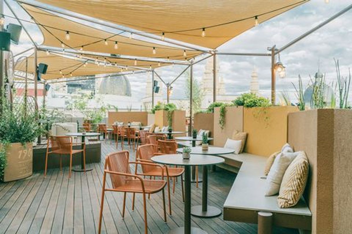 TERRAZA LE TAVERNIER MADRID