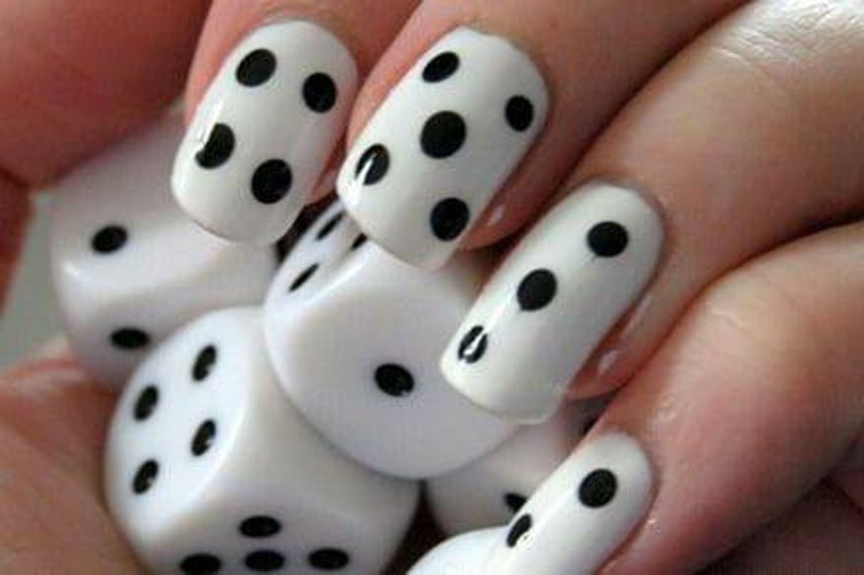 Fashion Unhas de dado?