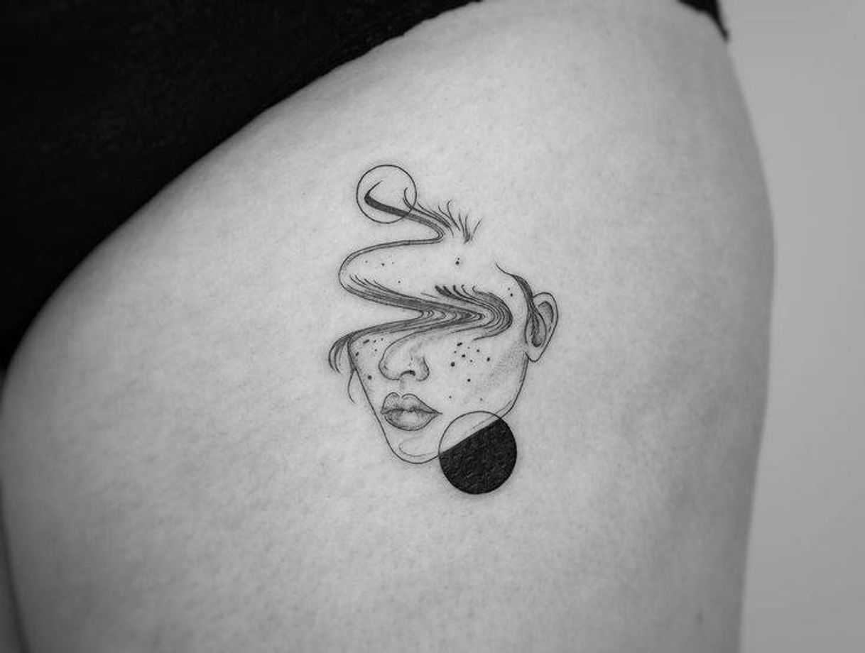 Moda Tatuagem Linha tênue 