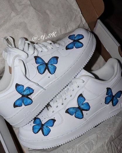 Butterfly Sneaker