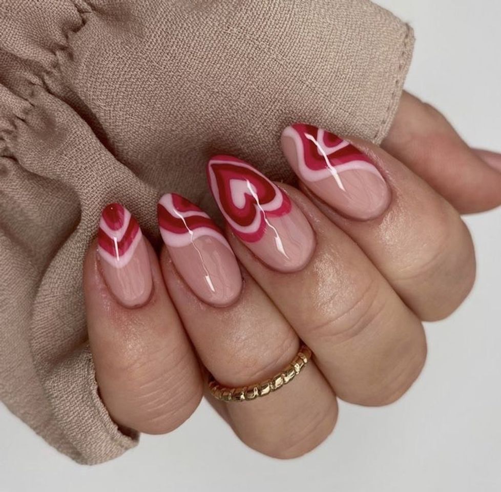 Fashion Heart Nails 