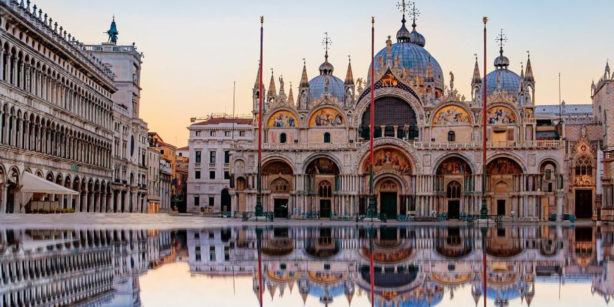 Lugar Basílica de San Marcos