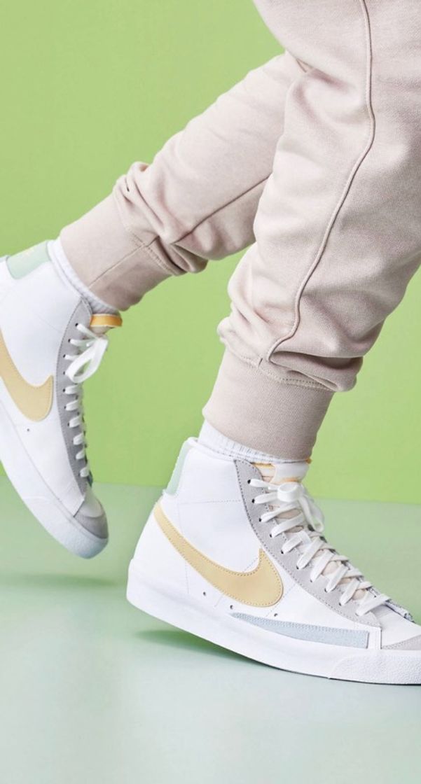 Nike Blazer Mid’77 Multicolor