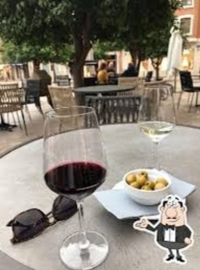 Restaurants Tagomago