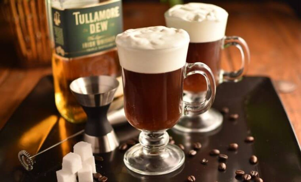 Moda Irish Coffee, café álcool paras os amantes de café.