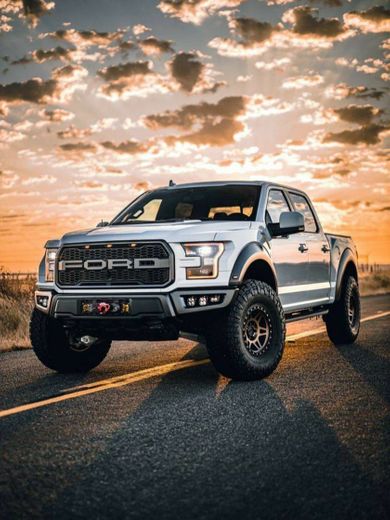 New Ford F-150 Raptor debuts with 3.5 V6 turbo engine, but ...