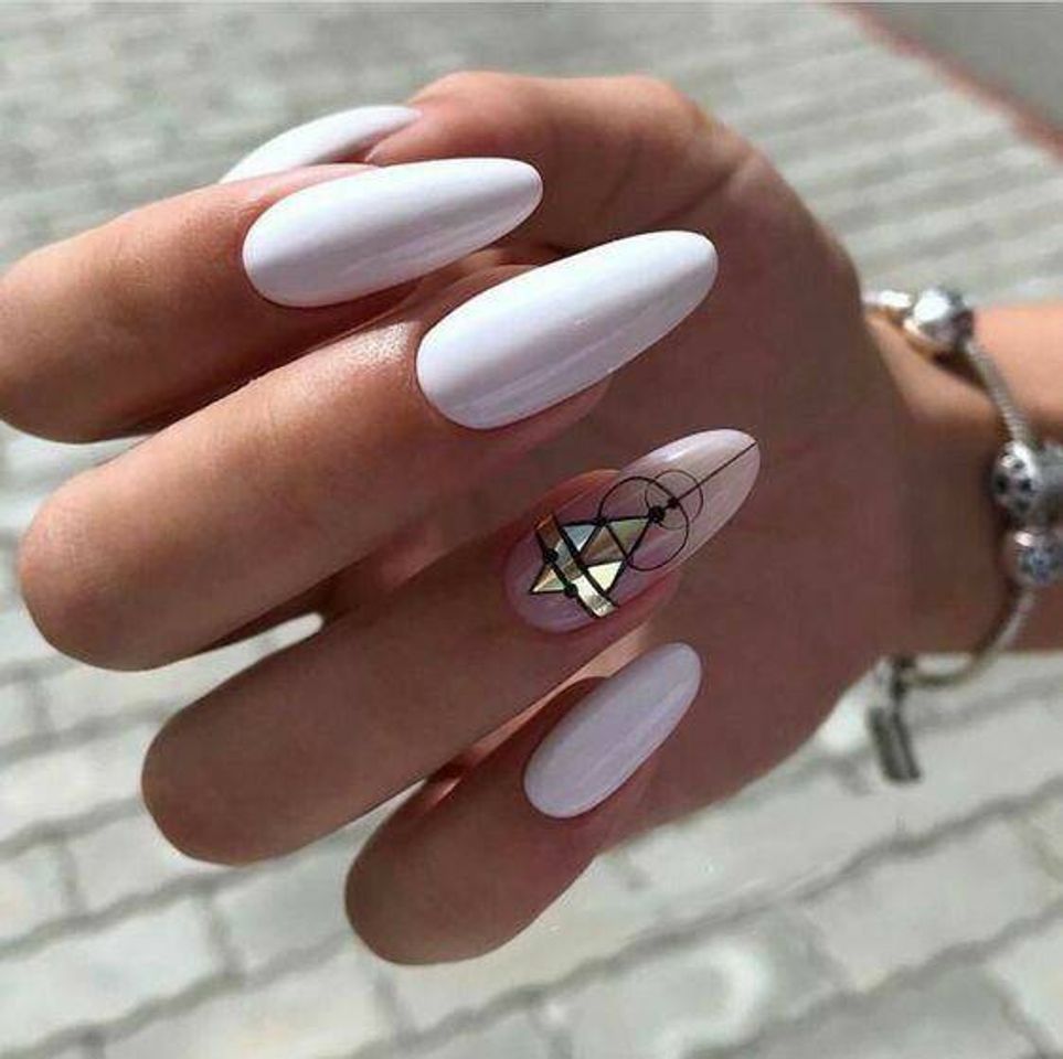 Fashion nails