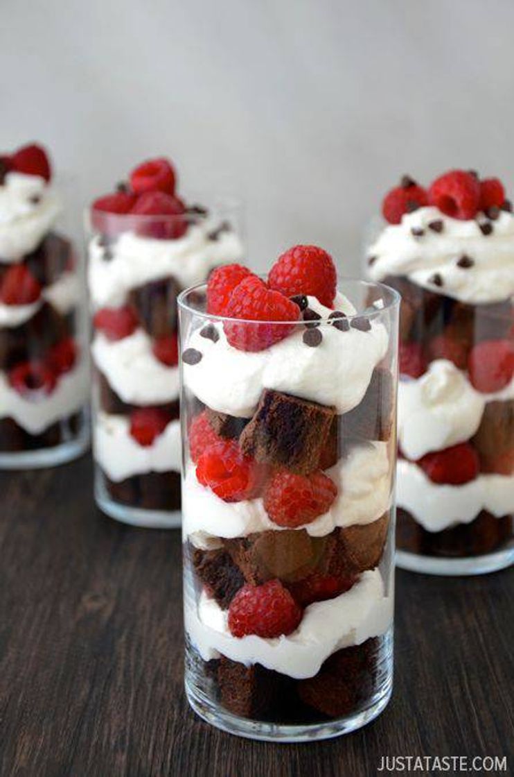 Moda Chocolate raspberry trifle