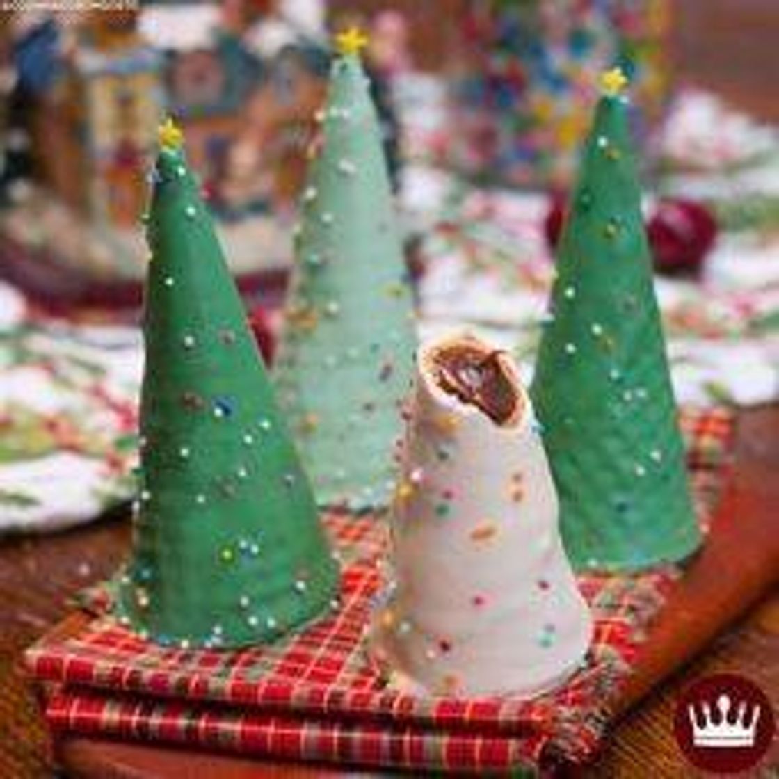 Fashion Cones trufados de Natal ja estou produzindo 😋🌲🙏🍫