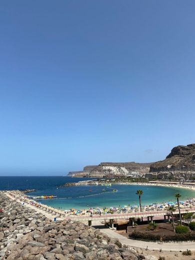 Playa de Amadores