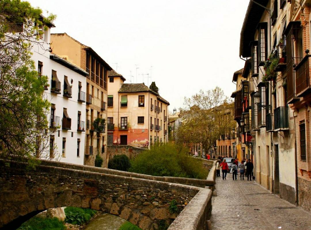 Places Paseo de los tristes, granada