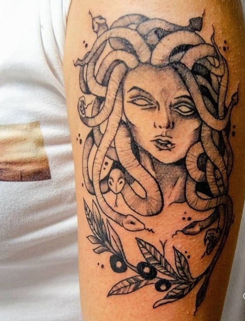 Social Tattoo Medusa