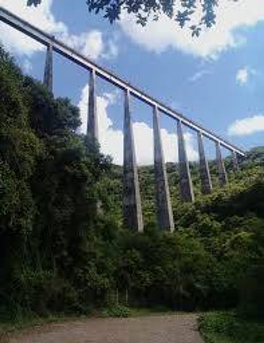 Place Viaduto 13