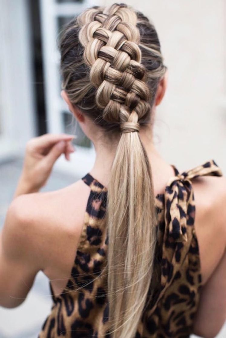 Fashion hairstyles 