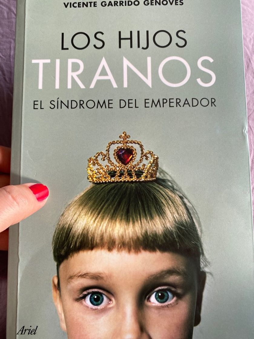 Book Los hijos tiranos: El síndrome del emperador