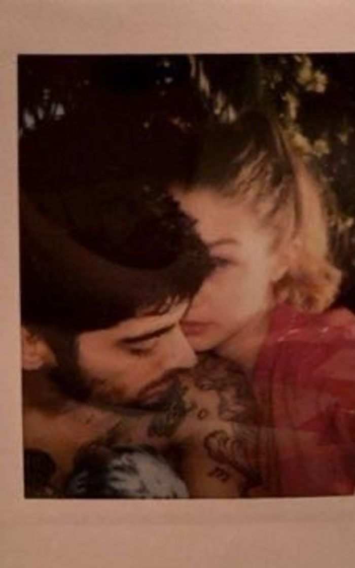 Moda zayn malik w gigi hadid 