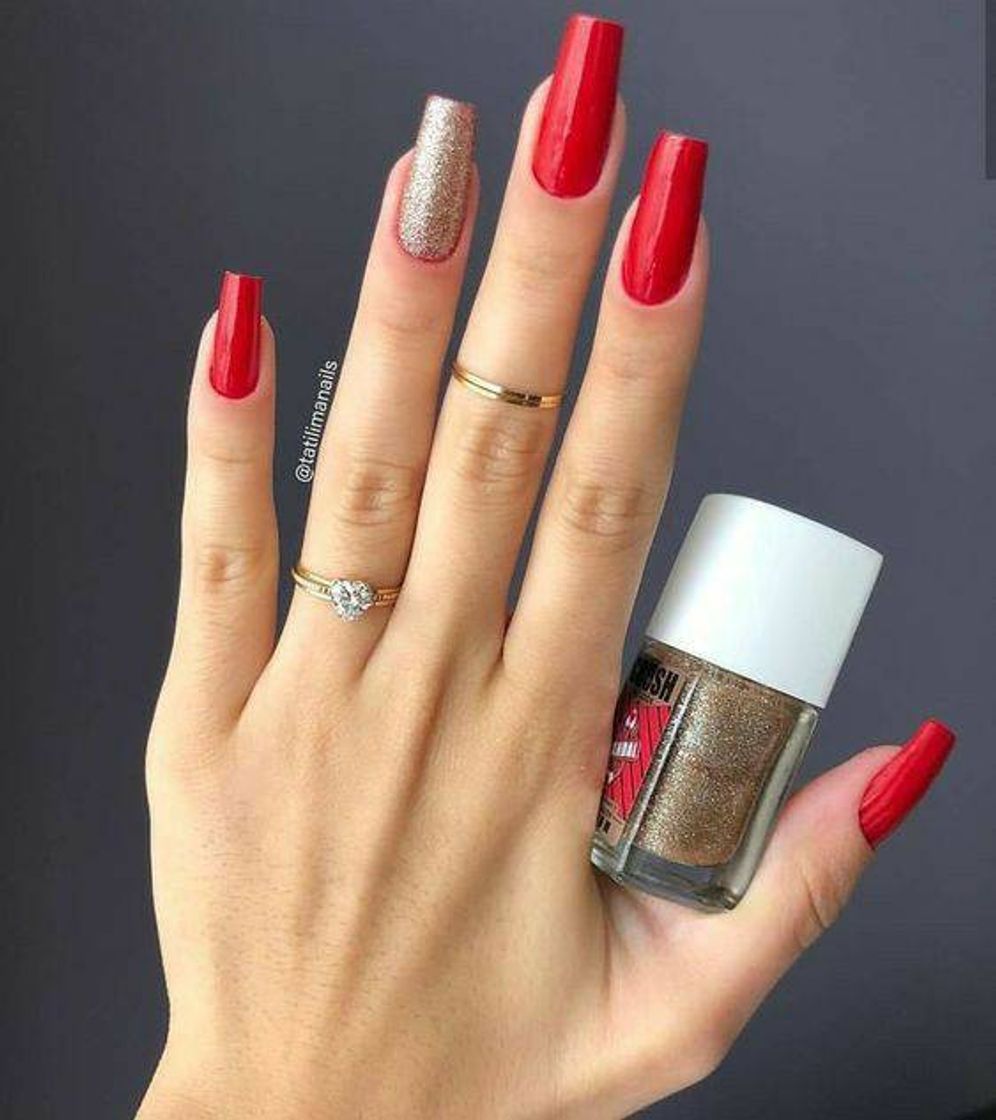 Fashion Unhas vermelhas 